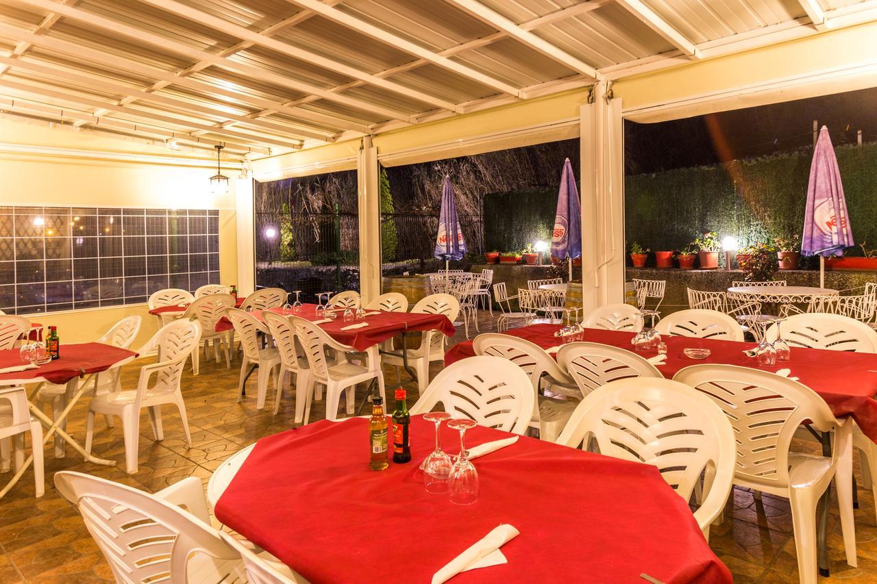 Hotel Parras أرنيديلو المظهر الخارجي الصورة