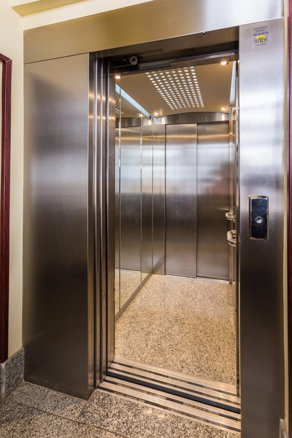 Hotel Parras أرنيديلو المظهر الخارجي الصورة